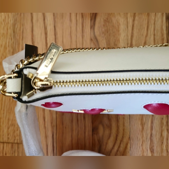 SOLD kate spade NWT Madison Puffy Heart Convertible Crossbody Bag - Picture 5 of 12